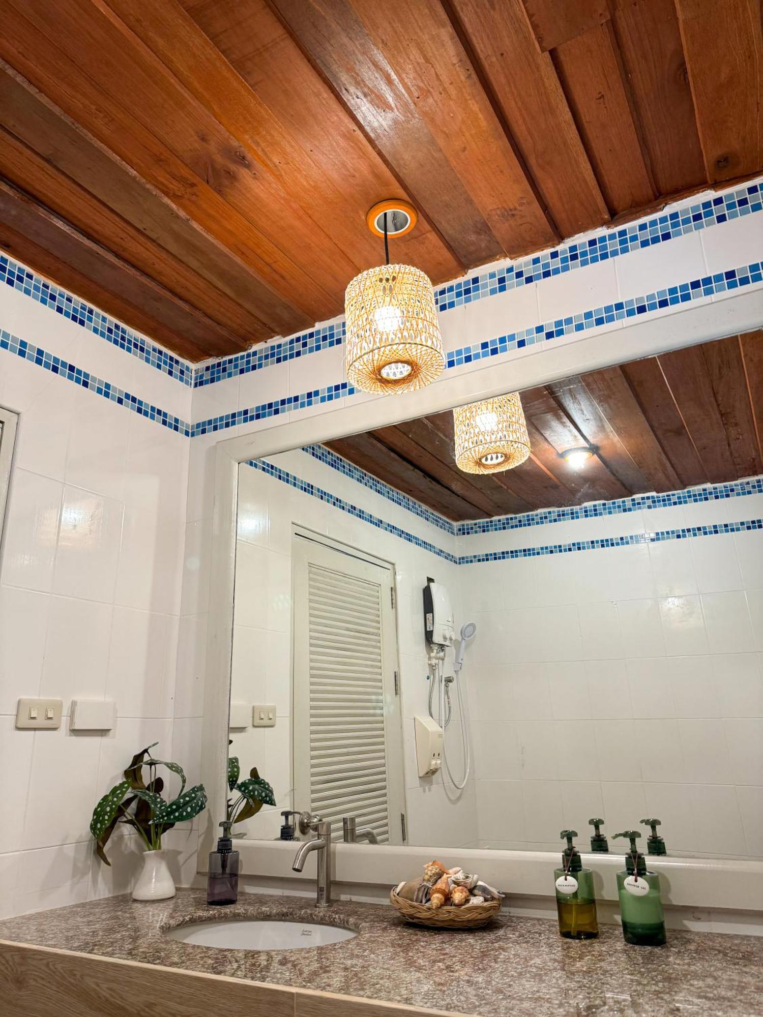 A La Koh Kood Resort Ko Kut Екстер'єр фото